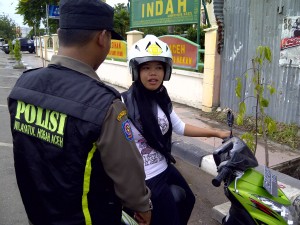 Puluhan Wanita Berbusana Ketat Terjaring Razia