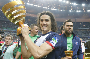 2 Gol Cavani Bawa PSG Juara Coupe De La Ligue