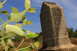 Batu nisan yang memiliki tipologi Kesultanan Samudra Pasai makam Syaikh Tuan Kamil wafat tahun 930 Hijriyah (Foto M Iqbal)