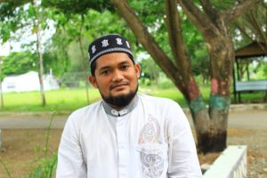 Ustad Ihkram - Pimpinan Pesantren Al Manar