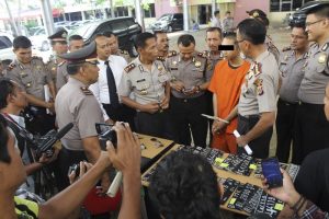 RD (24) tersangka curanmor di Fakultas Dakwah dan Komunikasi UIN Ar-Raniry Banda Aceh. (Foto Humas Polresta Banda Aceh)