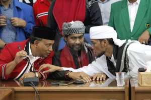 Abu Razak, Muzakir Manaf dan TA Khalid (Photo Pikiran Merdeka/Oviyandi Emnur)