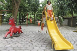 Murid kelompok bermain Mekar Jaya. (Foto PM/Oviyandi Emnur)