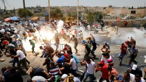 Kebengisan Israel: Korban Jiwa Berjatuhan di Masjidilaqsa