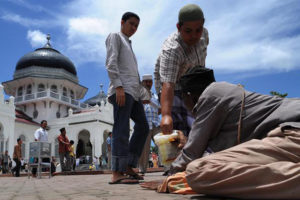 Sulitnya Menghalau Pengemis