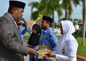 159 Tenaga Medis dan Penyuluh di Aceh Barat Terima SK PNS