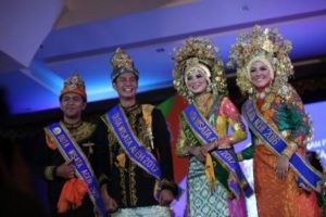 Agam dan Inong Aceh Besar Terpilih Jadi Duta Wisata Aceh 2017