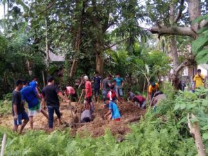 Erosi Sungai Makin Parah, Masyarakat Keude Padang Bongkar Kuburan dan Rumah