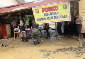 Polres Aceh Tenggara Dirikan Posko Kesehatan di Lokasi Banjir