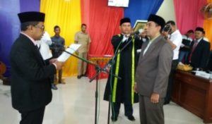 Azwar Aswah Dilantik Jadi Anggota DPRK Pidie Jaya