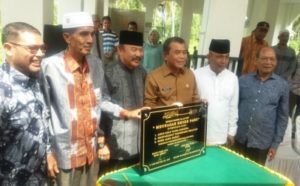 Bantuan perluasan Mesjid Itaqaf Paru. (ist)