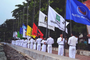 Bendera partai politik. (Google Image)