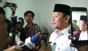 Wajibkan Pramugari Berhijab, Bupati Aceh Besar: Dimana Bumi Dipijak Disitu Langit Dijunjung