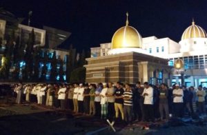 Masyarakat Kota Banda Aceh Shalat Gerhana