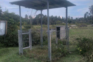 Proyek sumur bor terbengkalai. (Foto Hendri Meukek)