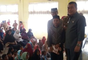 Pemerintah Pijay Serahkan Santunan untuk 2871 Anak Yatim