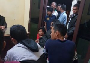 Satpam Setrum Warga, Pos Keamanan PT Nafasindo Dibakar