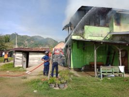 Satu Ruko di Peukan Bada Hangus Terbakar