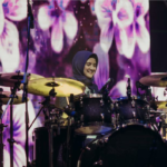 Jeane Phialsa, Drummer Cantik yang Kini Berhijab