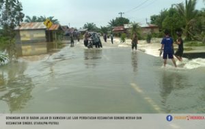 Diguyur Hujan Semalaman, Akses Menuju Pusat Ibukota Singkil Sempat Lumpuh