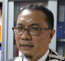 Dekan Fakultas Ekonomi Unsyiah, Dr. Nasir Azis, S.E, MBA.