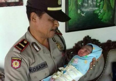 Baru Lahir, Bayi Cantik Ini Ditinggalkan Ibunya di Tempat Bersalin