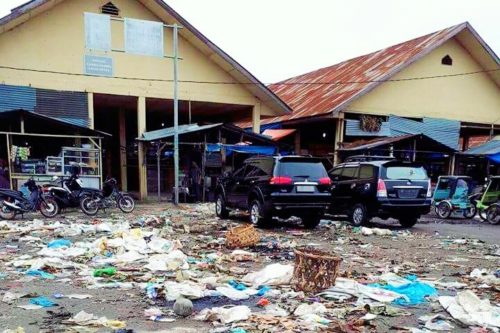 Lebaran Ke-5, Sampah Berserakan di Pasar Pajak Pagi Kutacane