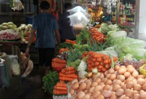 Harga Telur dan Sayur Merangkak Naik di Aceh Barat