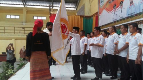 Lantik KONI Agara, Mualem Minta Tingkatkan Prestasi Olahraga