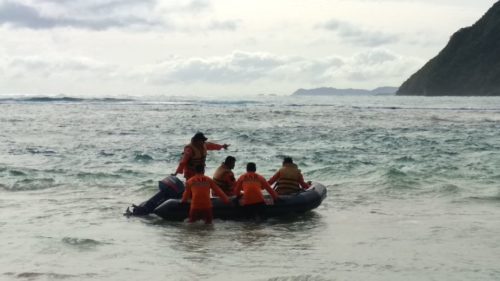 Dua Wisatawan Tenggelam di Pantai Lampuuk