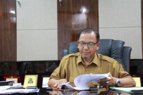 Daud Pakeh Enggan Komentari Kasus Korupsi di Kanwil Kemenag Aceh