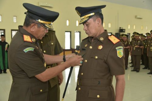 Muhammad Yusuf Resmi Jabat Wakajati Aceh