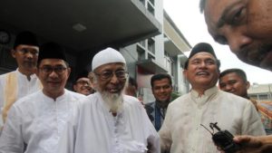 Ustad Ba’asyir Bebas, Pengamat: Ada Pertanyaan, Kenapa Baru Sekarang?