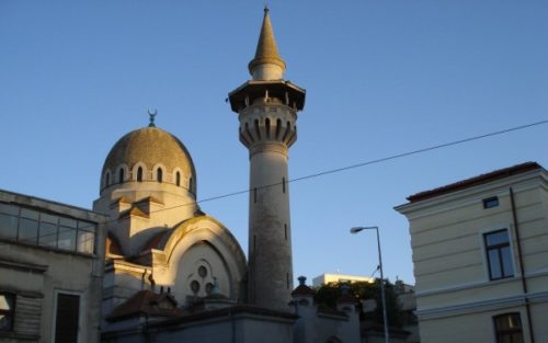 Masjid Agung Costanta Simbol Eksistensi Islam di Rumania