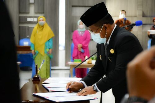 Aminullah Lantik 32 Pejabat Baru