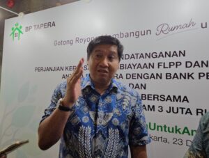 Menteri PKP Maruarar Sirait saat menghadiri Penandatanganan Perjanjian Kerjasama Pembiayaan FLPP dan Tapera Tahun 2024 antara BP Tapera dengan Bank Penyalur di Jakarta, Senin (23/12/2024)/Foto : Humas Kementerian PKP/Ristyan Mega Putra