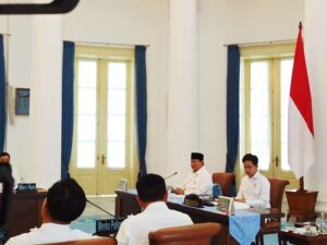 Presiden Prabowo Subianto didampingi Wapres Gibran Rakabuming Raka memimpin Sidang Perdana Dewan Pertahanan Nasional (DPN) di Istana Bogor, Jumat (7/2/2025). (Foto: RRI/Pradipta Rahadi)