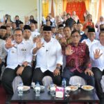 Penjabat Gubernur Aceh, Dr. H. Safrizal ZA, M.Si melakukan Pencanangan Aceh Eliminasi Pasung, di Pendopo Bupati Pidie Jaya, Jumat 7-2-2025. Pencanangan itu dihadiri langsung Plt Sekda Aceh, dan sejumlah Pj Bupati serta Pj Wali Kota. Foto: Biro Adpim