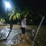 Banjir landa Kecamatan Kuta Makmur. Foto: Dok. Polres Lhokseumawe