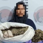 Seorang wanita berusia 57 tahun di Kabupaten Bener Meriah harus berurusan dengan hukum setelah diamankan oleh Satresnarkoba Polres Bener Meriah dalam kasus peredaran narkotika jenis ganja. Foto: Humas Polres Bener Meriah